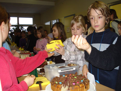 kuchenbasar fuer haiti 2